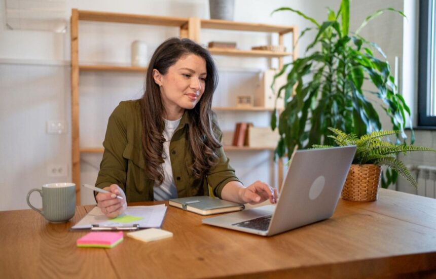 Side Business Ideas for Women From Home