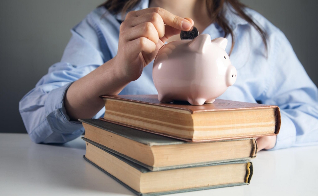 Saving methods for students